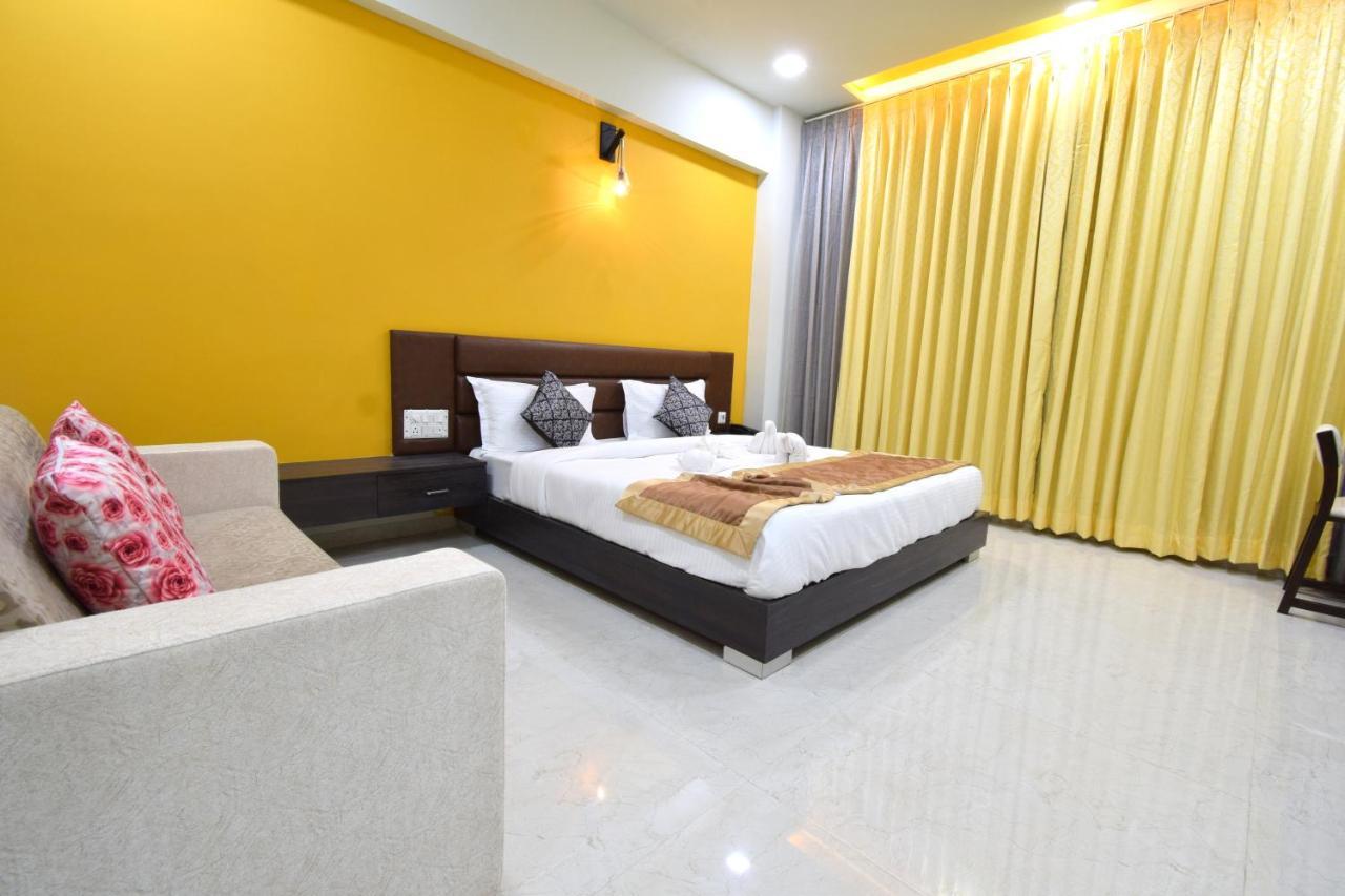 The Sky Imperial- Hotel Gopal Darshan Nāthdwāra المظهر الخارجي الصورة